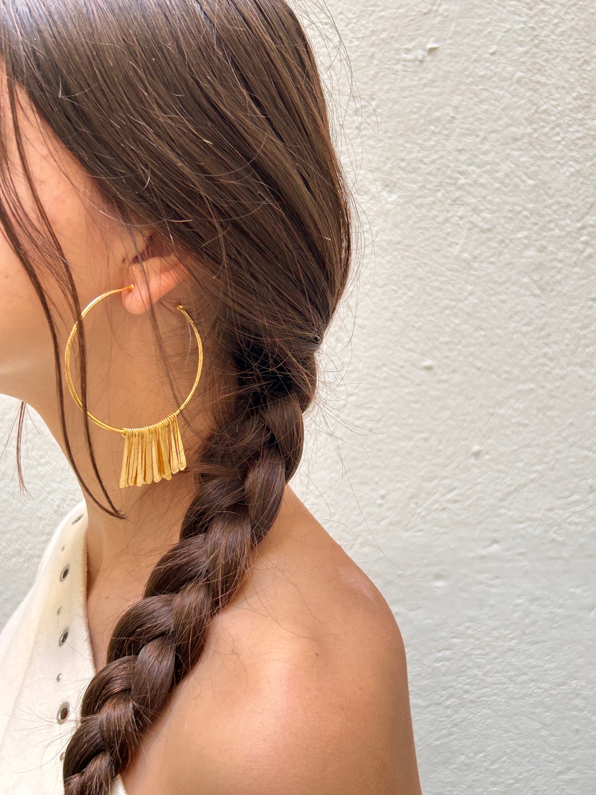 PENDIENTE ARO FLECOS