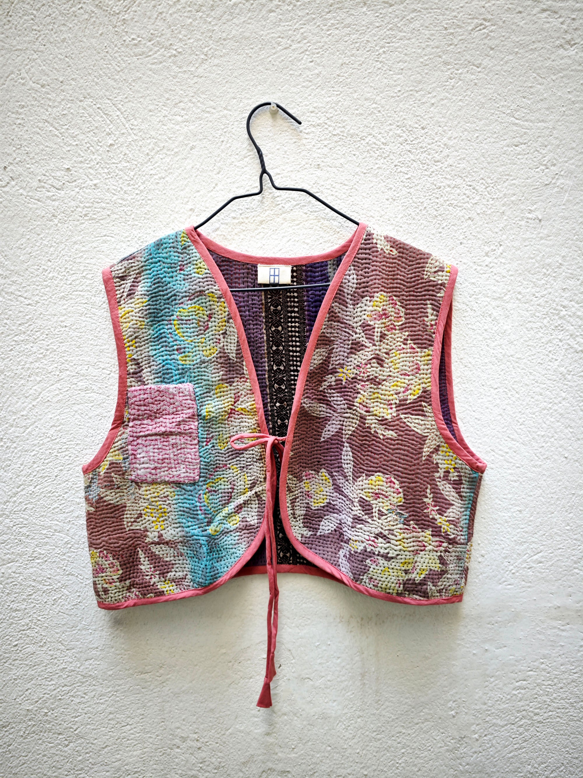 CHALECOS NUDO VINTAGE KANTHA 1-2-3-4-5-6-7-8-9-10-11
