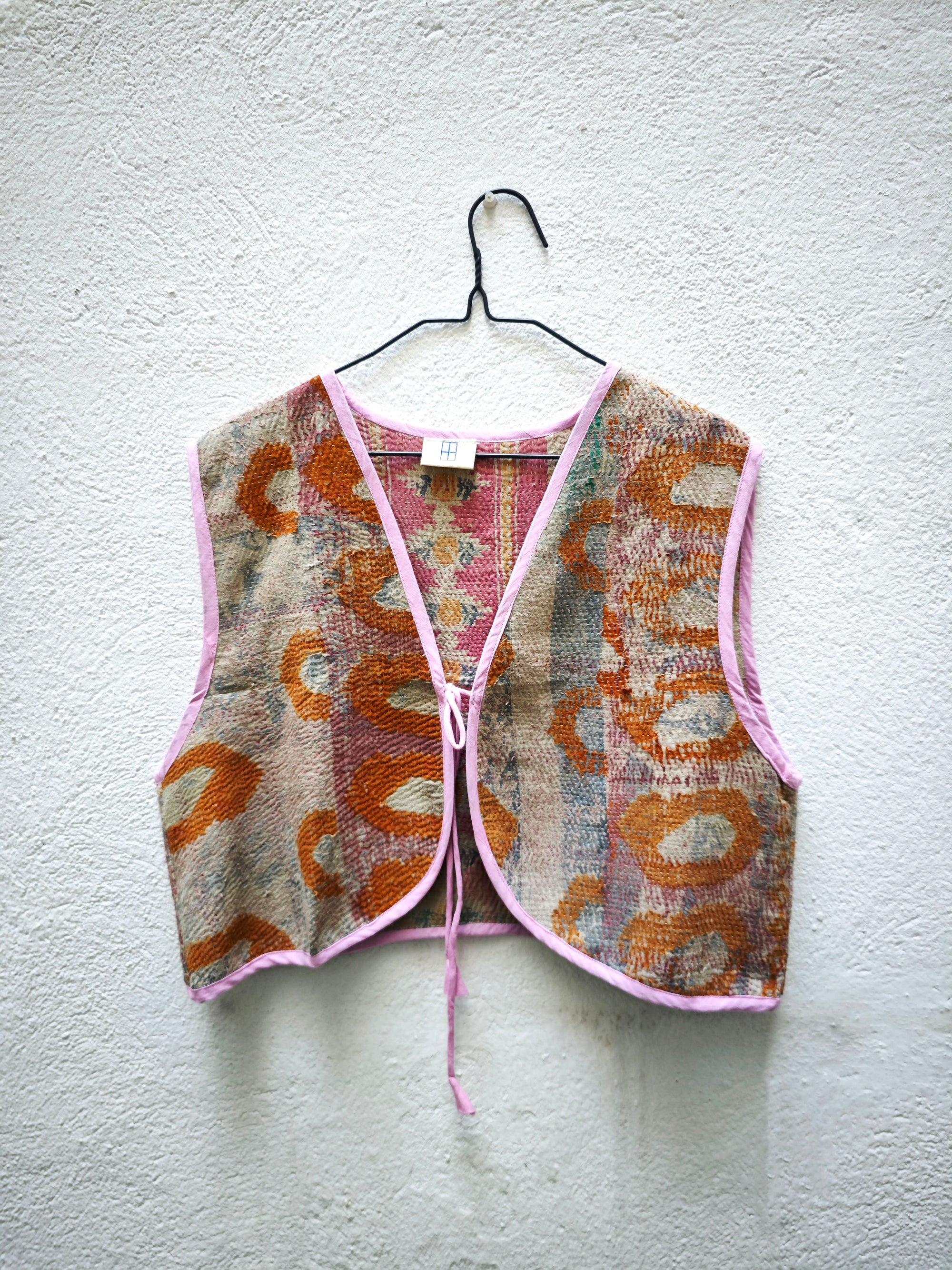 CHALECOS NUDO VINTAGE KANTHA 1-2-3-4-5-6-7-8-9-10-11