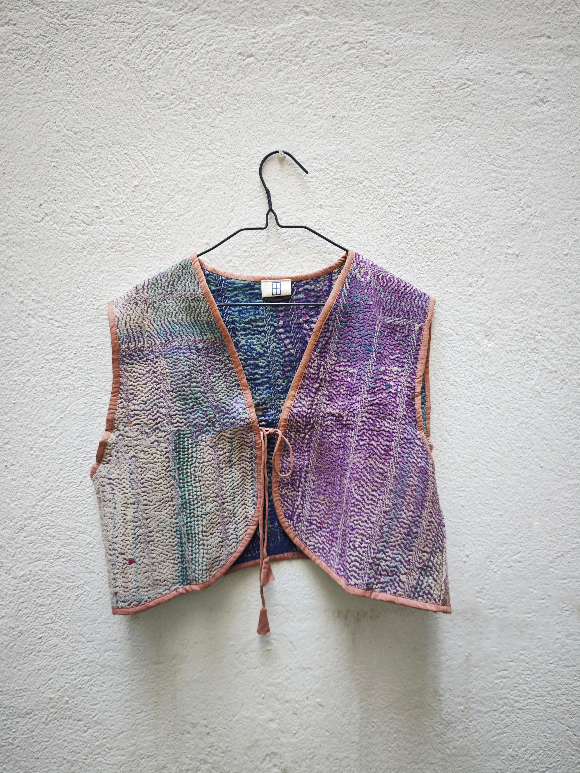 CHALECOS NUDO VINTAGE KANTHA 1-2-3-4-5-6-7-8-9-10-11