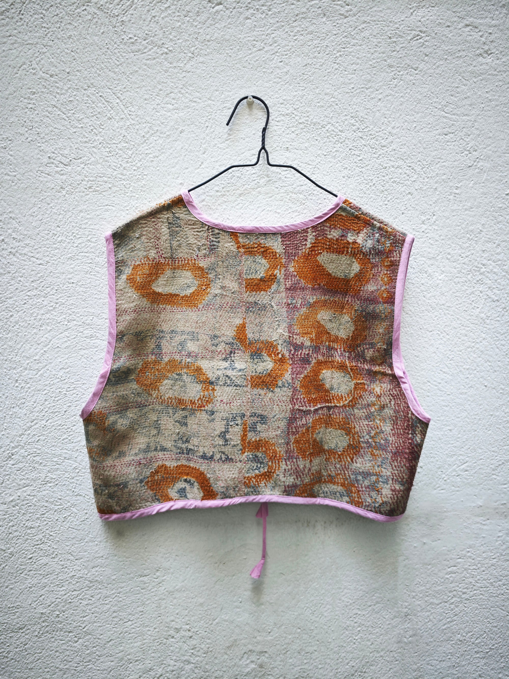 CHALECOS NUDO VINTAGE KANTHA 1-2-3-4-5-6-7-8-9-10-11