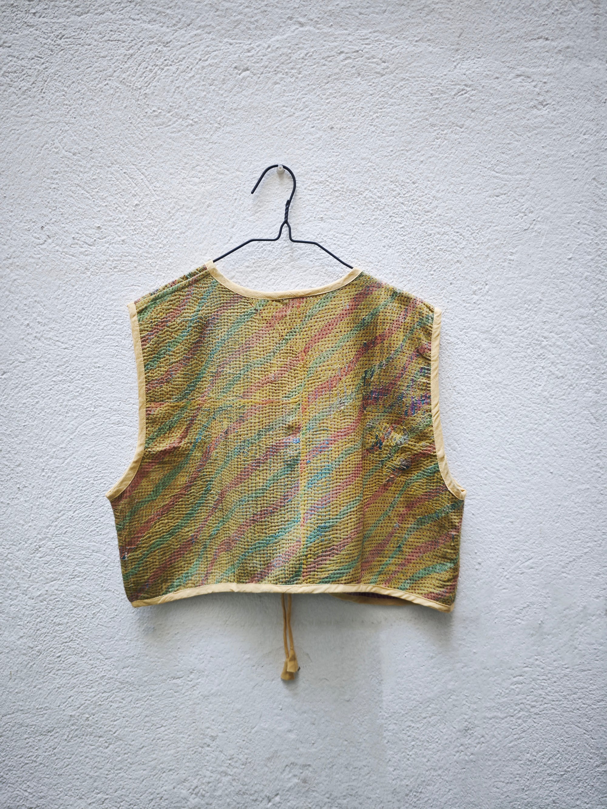 CHALECOS NUDO VINTAGE KANTHA 1-2-3-4-5-6-7-8-9-10-11