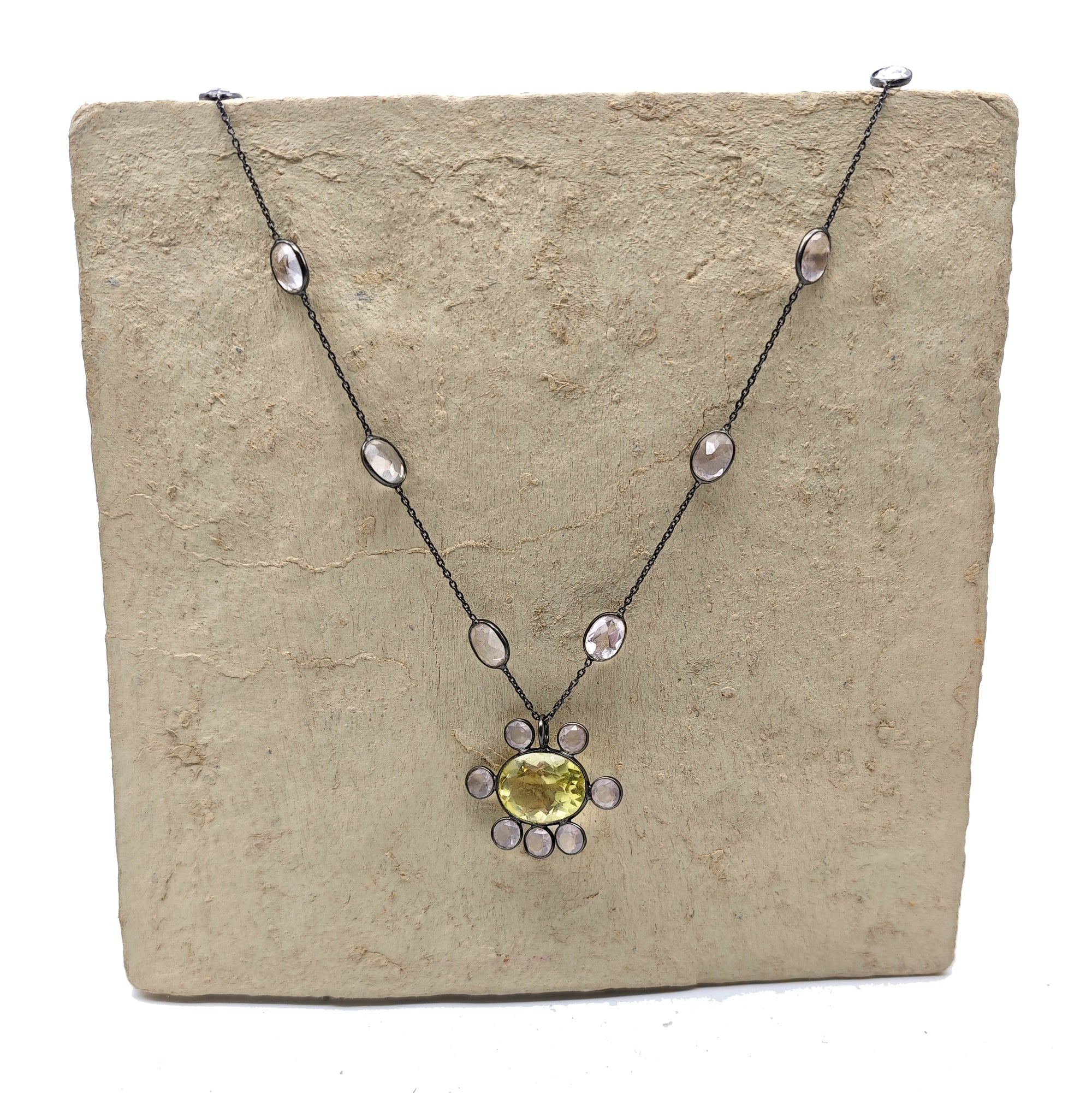 GARGANTILLA FEDERICA